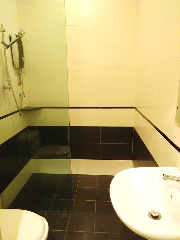 Seasons View Hotel Kuantan Bagian luar foto
